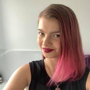 Meet your Posher, Lucy